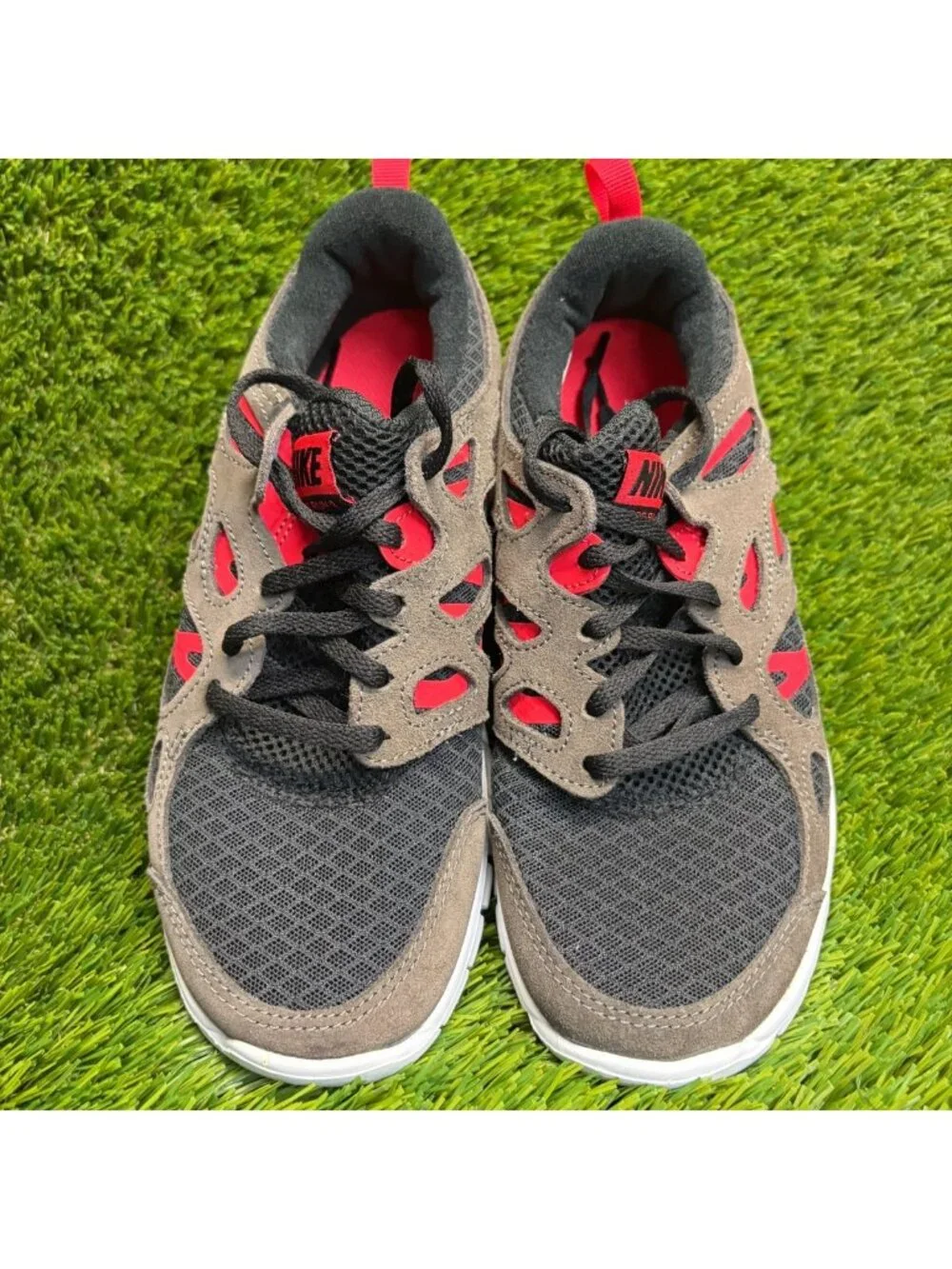 Nike please review